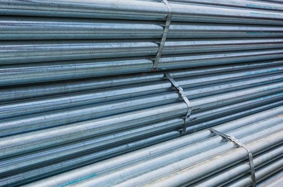 Tubos de Aço: Aplicações, Benefícios e Como Fazer Escolhas Inteligentes